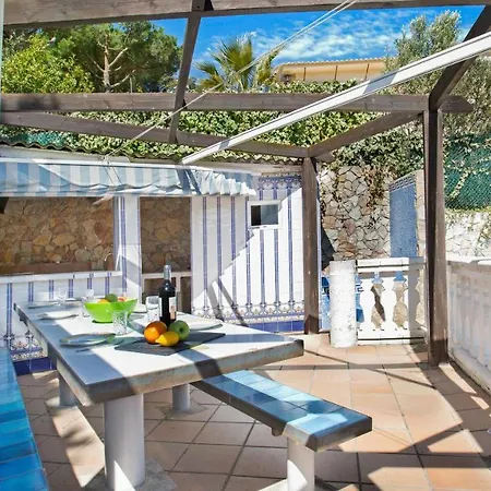 Sleeps 14 Lloret de Mar
