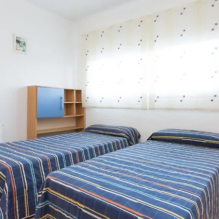 Sleeps 14 * Lloret de Mar